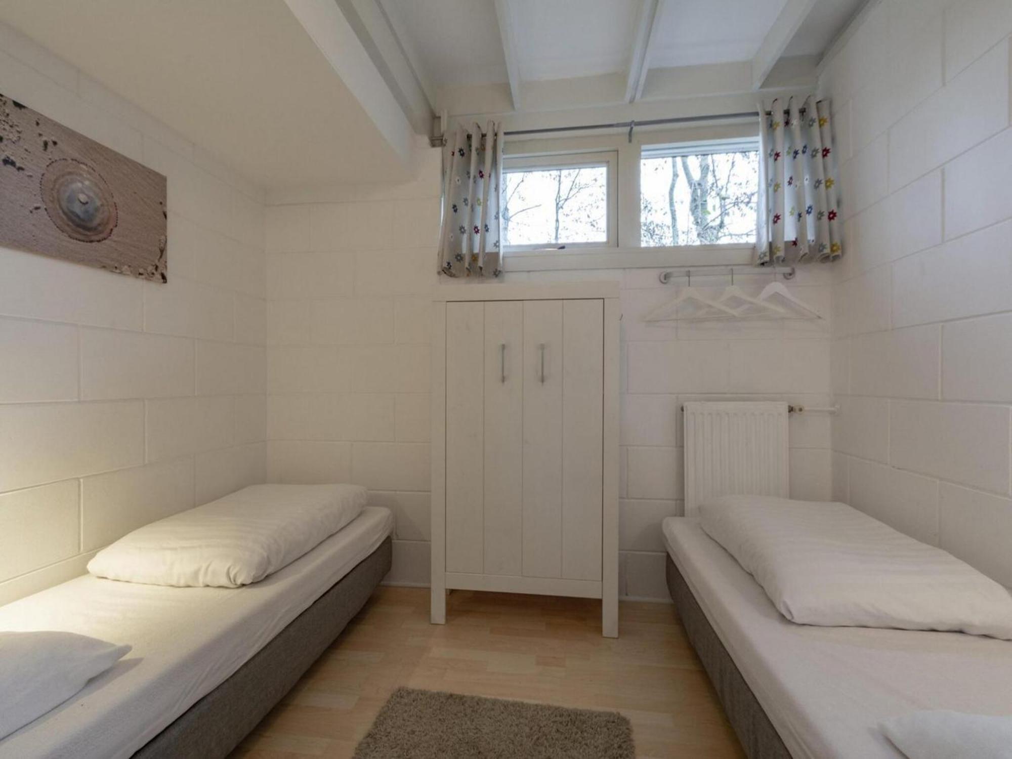 Attractive Holiday Home Close To Beach Sint Maartensvlotbrug ภายนอก รูปภาพ